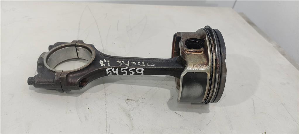 поршень Opel Zafira 1 поколение (A) 2002, 1.8 л., бензин, седан, Z18XER, F18D4 - фото №1