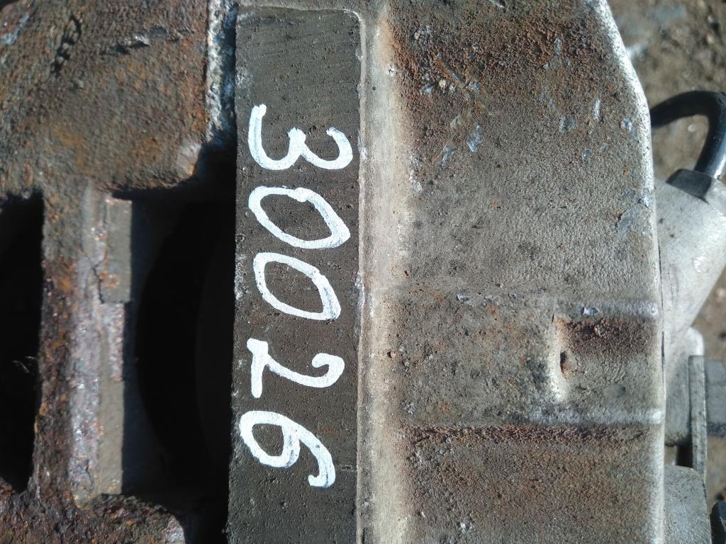 суппорт передний правый Audi A6 4F/C6 2006, 3.2 л., бензин, седан, 4E0615124D, . - фото №1