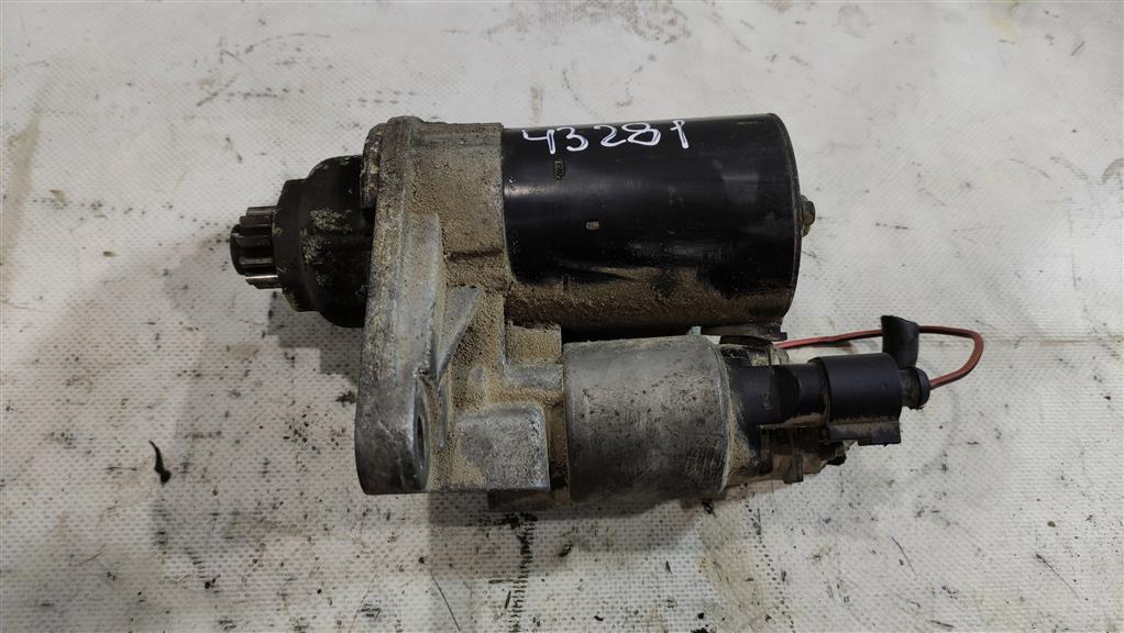 стартер Skoda Fabia 2 поколение (5J) 2007, 1.4 л., бензин, хетчбэк 5 дв., 02T911023R, 02T911023S, 02T911024N - фото №1