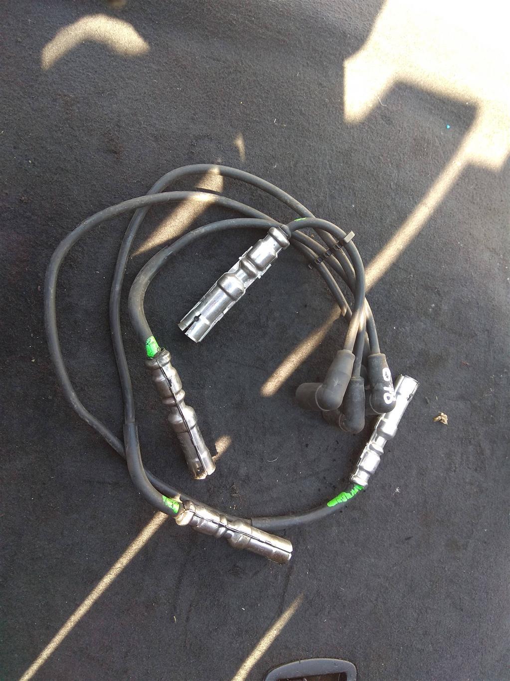 провод высоковольтный Audi A4 B7 2006, 1.6 л., бензин, седан, 06A035281A, AVU, BSE, AGN, AEH, AKL, APF, ADP, ALZ, BGU, BFQ, . - фото №1