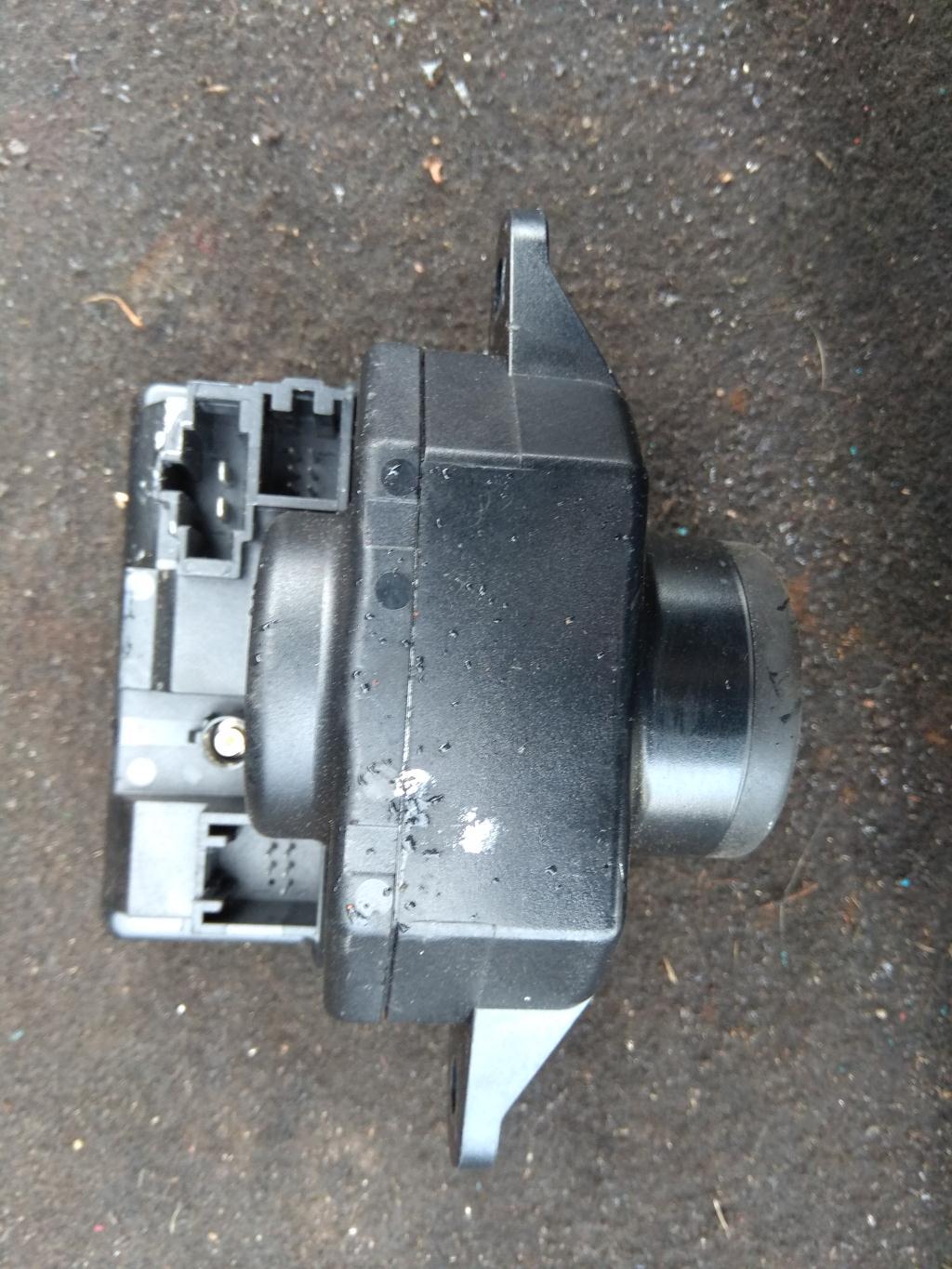 замок зажигания Audi A6 4F/C6 2006, 3.2 л., бензин, седан, 4F0910131L, 4F0910132L, . - фото №1