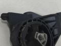 подушка крепления двигателя Opel Meriva 2 поколение (B) 2011, 1.4 л., дизель, седан, 13248493, 2300152 - фото №6