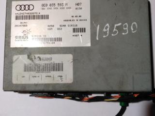 блок радио Volkswagen Touareg 1 поколение 2003, 2.0 л., бензин, седан, 8E0035593M, 8E0035593N, 8E0035593Q