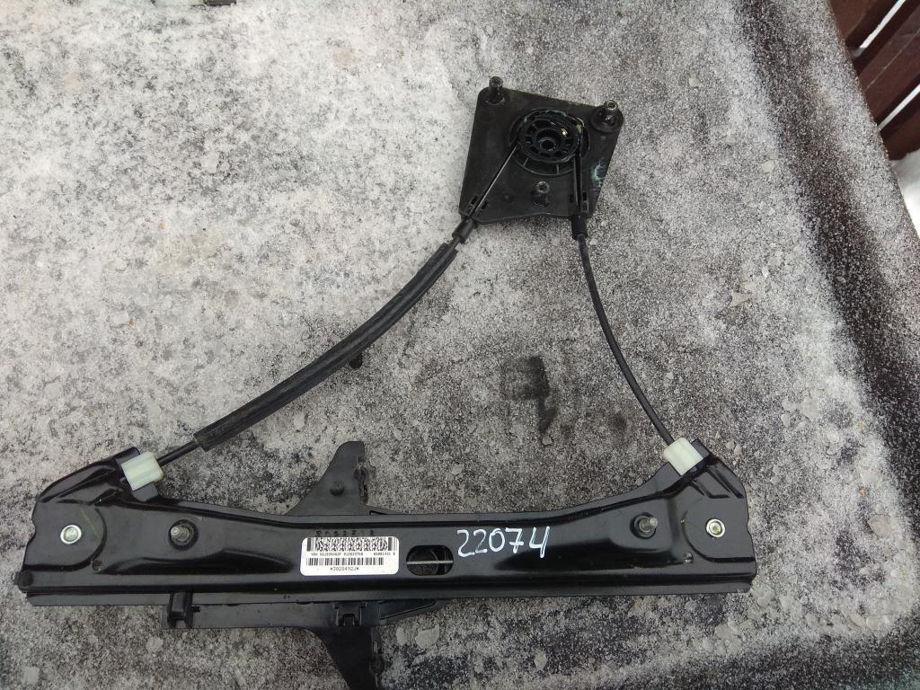 стеклоподъемник задний правый Volkswagen Passat B7 2013, 1.8 л., бензин, седан, 561839462F, 561839462C, . - фото №1