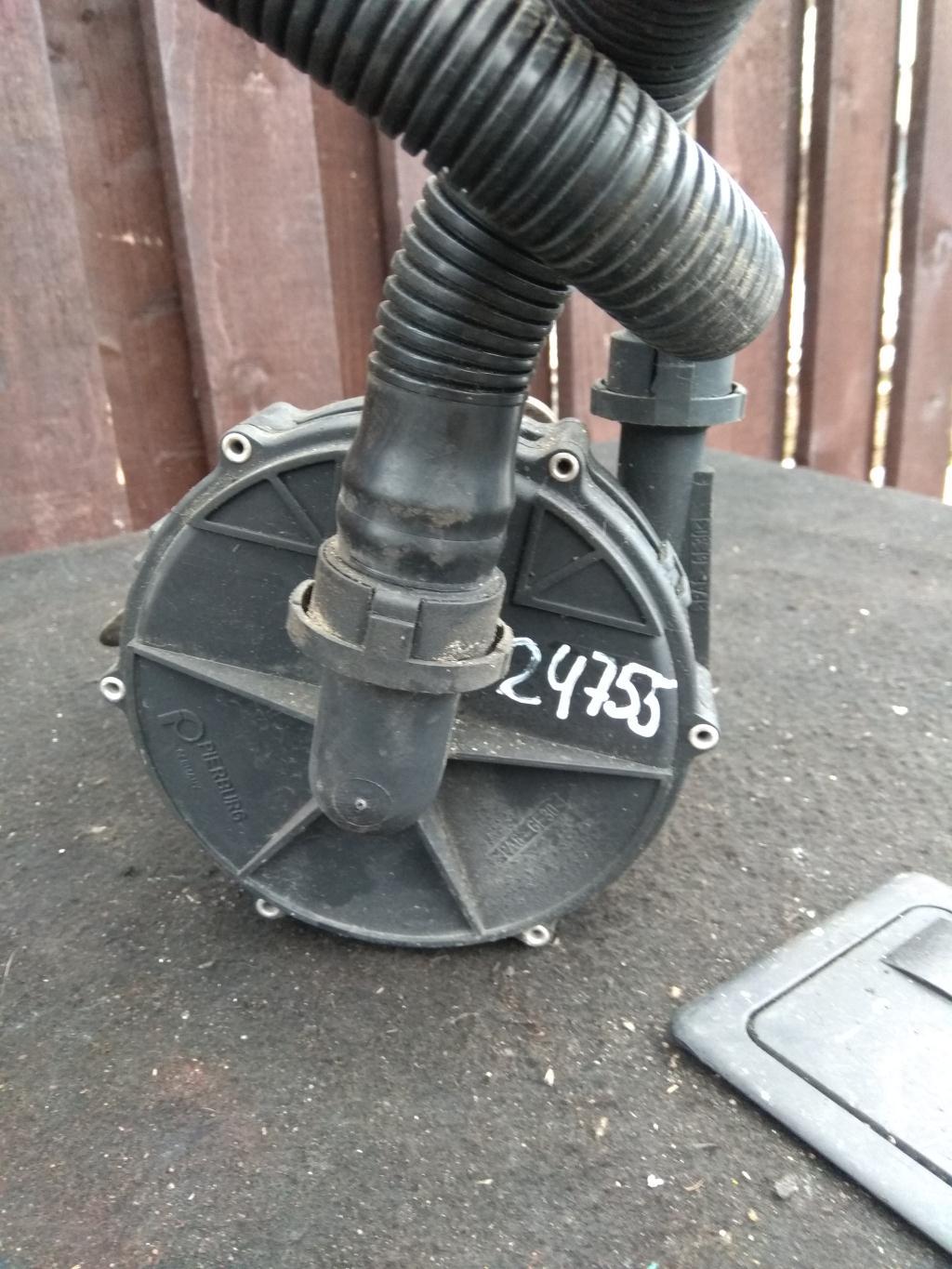насос воздушный Audi A6 4A/C4 1995, 2.8 л., бензин, седан, 078906601B, 078906601E, . - фото №1