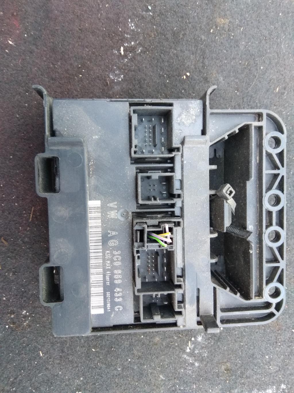 блок комфорта Volkswagen Passat B6 2006, 2.0 л., бензин, седан, 3C0959433C, 3C0959433Q, . - фото №1