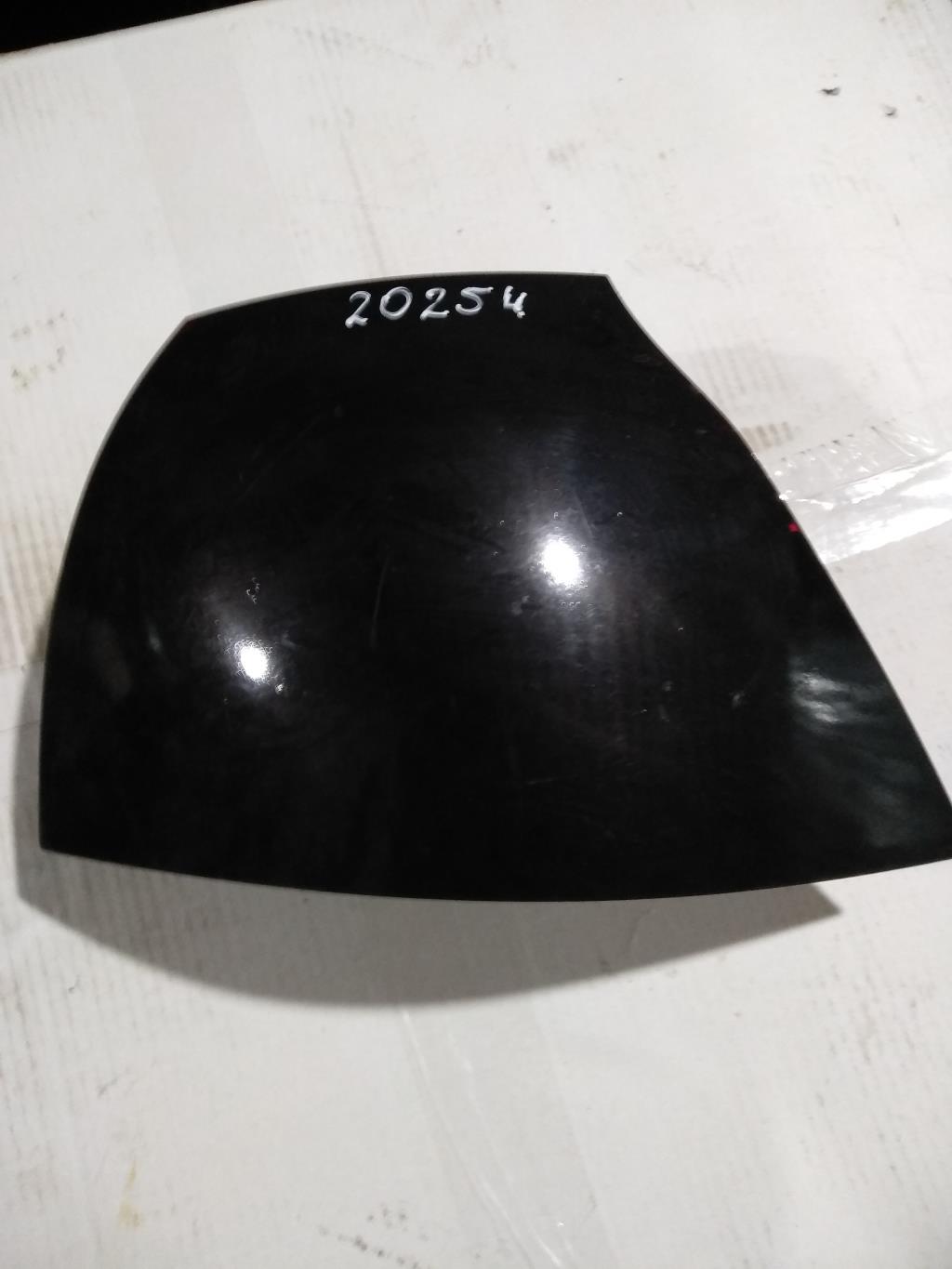 фонарь задний правый Volkswagen Golf 5 поколение 2007, 2.0 л., бензин, хетчбэк 5 дв., 1K6945096AD, . - фото №1