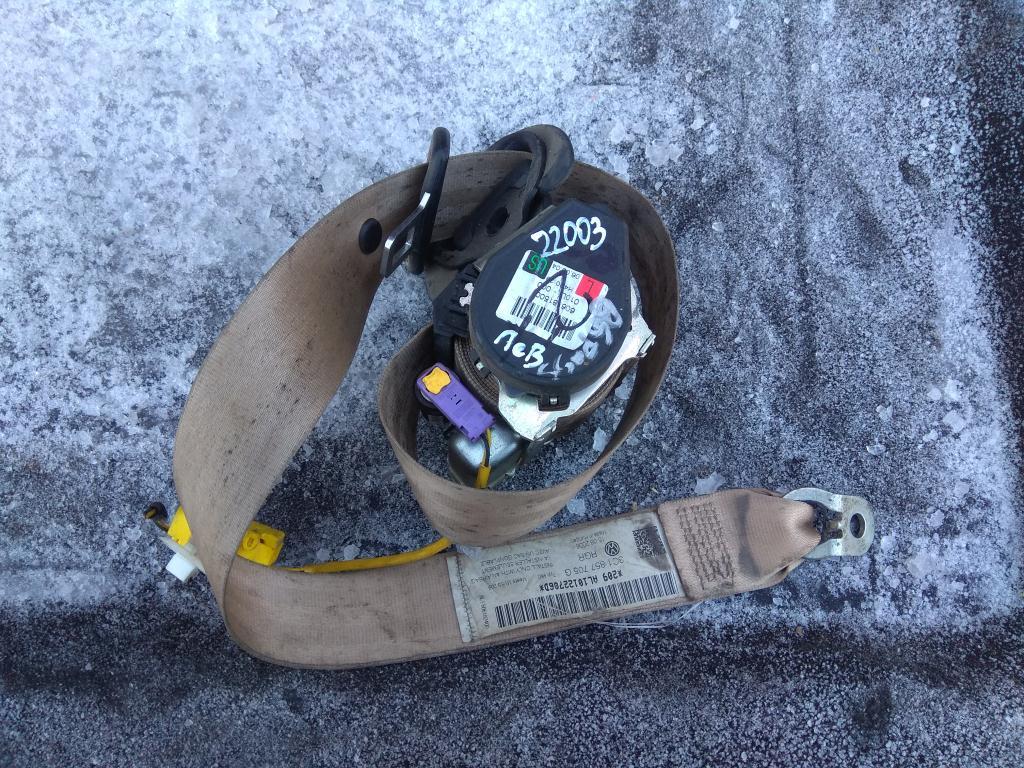 ремень безопасности Volkswagen Passat B6 2007, 2.0 л., бензин, седан, 3C1857705G, . - фото №1