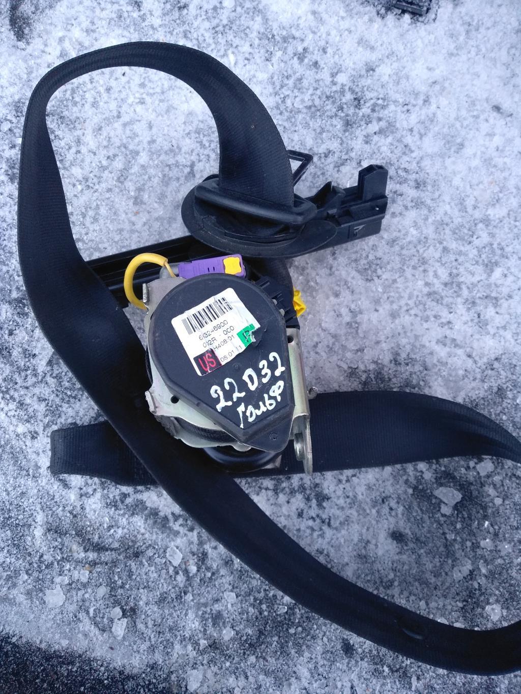 ремень безопасности Volkswagen Golf 5 поколение 2007, 2.0 л., бензин, хетчбэк 5 дв., 1K3857706A, . - фото №1