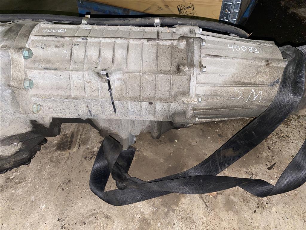 раздаточная коробка Volkswagen Touareg 1 поколение 2004, 4.2 л., бензин, внедорожник 5 дв., 0AD341010S, AXQ, 485GTM048374NVG - фото №1
