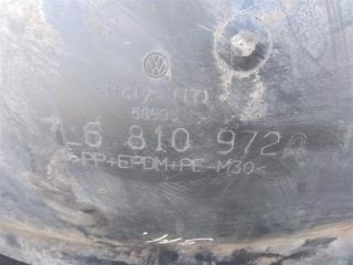 защита арок задняя левая (подкрылок) Volkswagen Touareg 1 поколение 2004, 4.2 л., бензин, внедорожник 5 дв., 7L6810971A, .