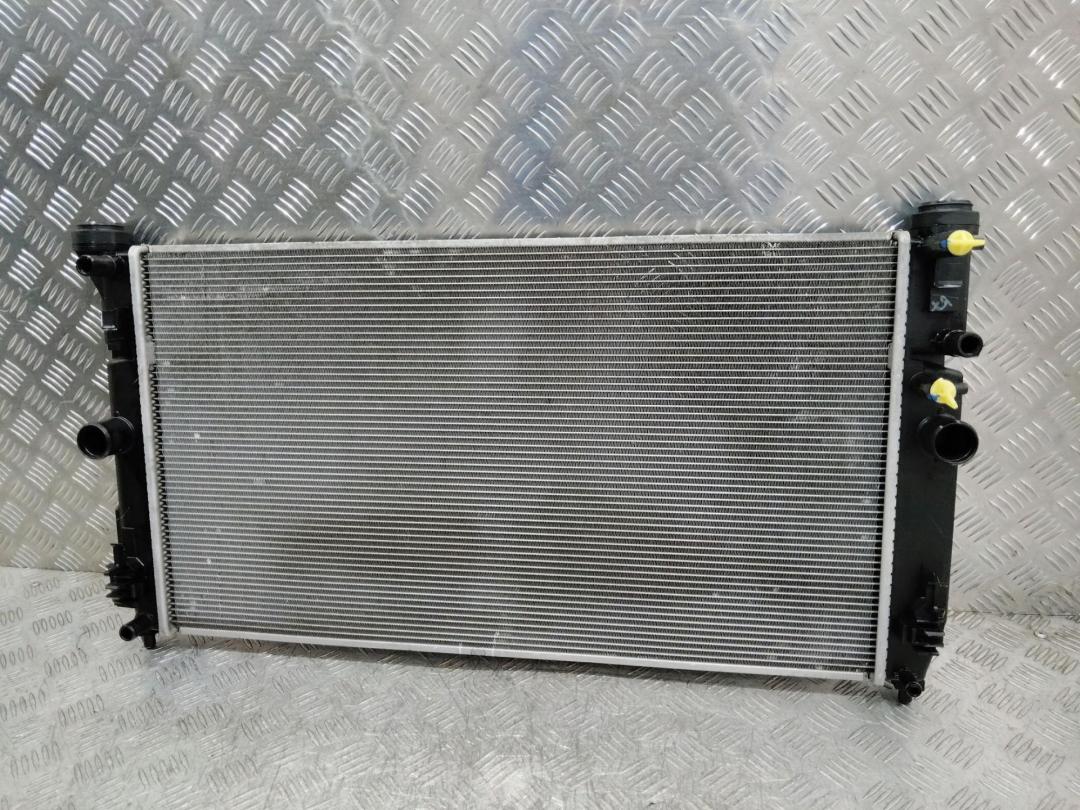 радиатор (основной) Toyota C-HR 1 поколение 2018, DT4221356022 - фото №1