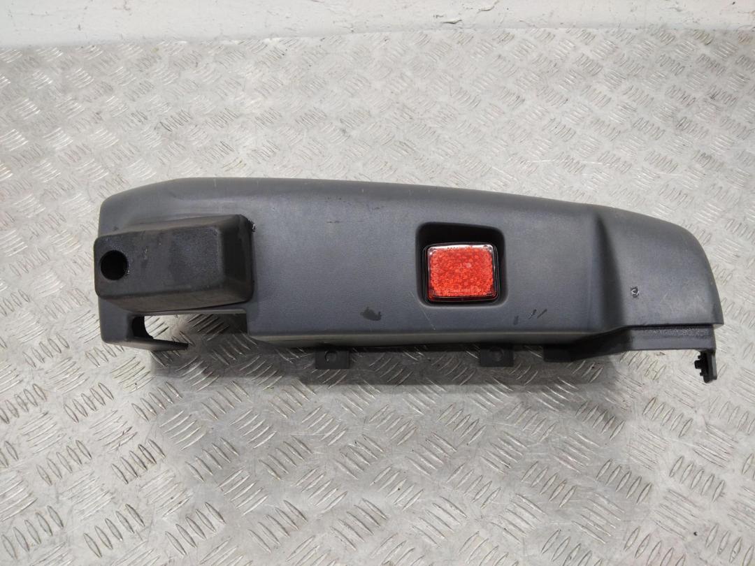 клык бампера задний правый Citroen Jumper 2 поколение 2013, 1305761070 - фото №1