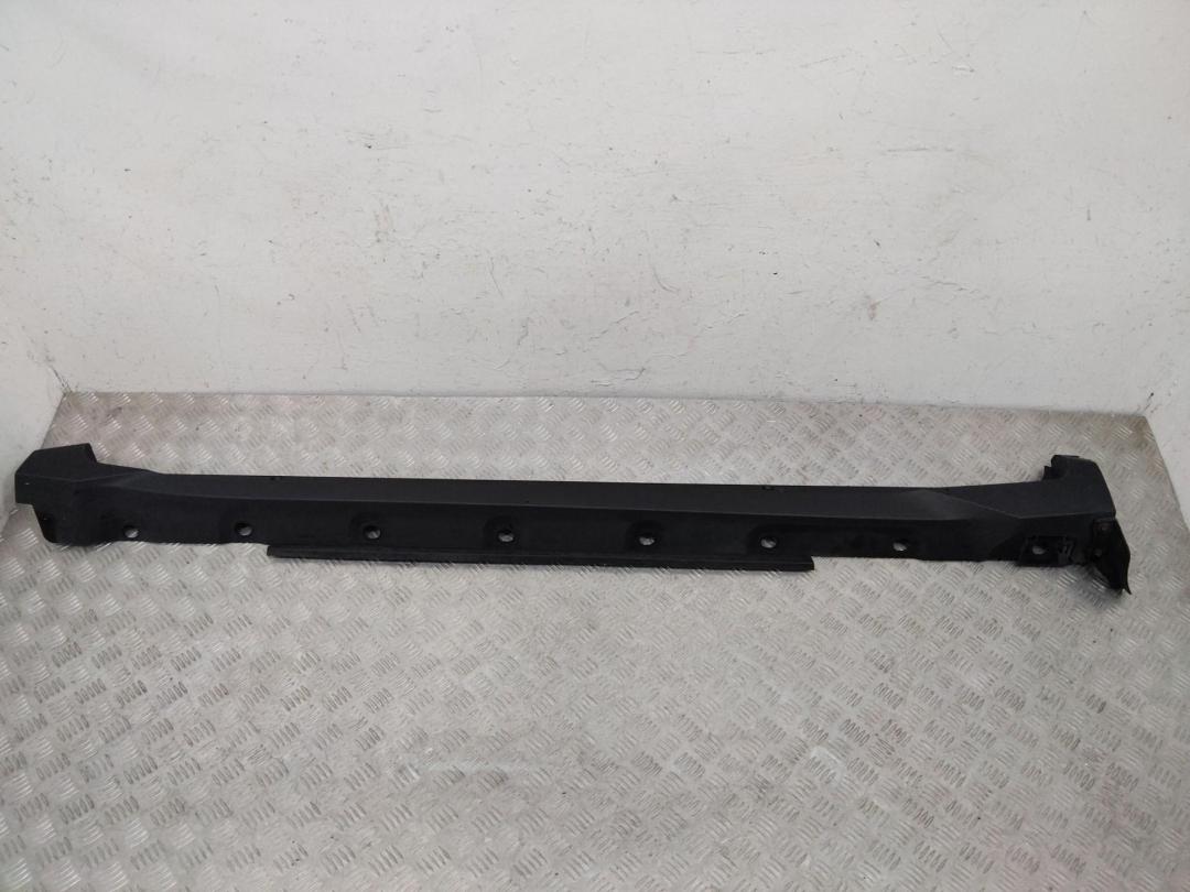 накладка на порог Toyota C-HR 1 поколение 2018, 75852F4010 - фото №1