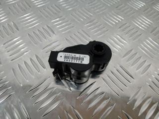 моторчик заслонки печки Renault Megane 4 поколение 2018, T37221BA