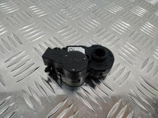 моторчик заслонки печки Renault Megane 4 поколение 2016, T32096B