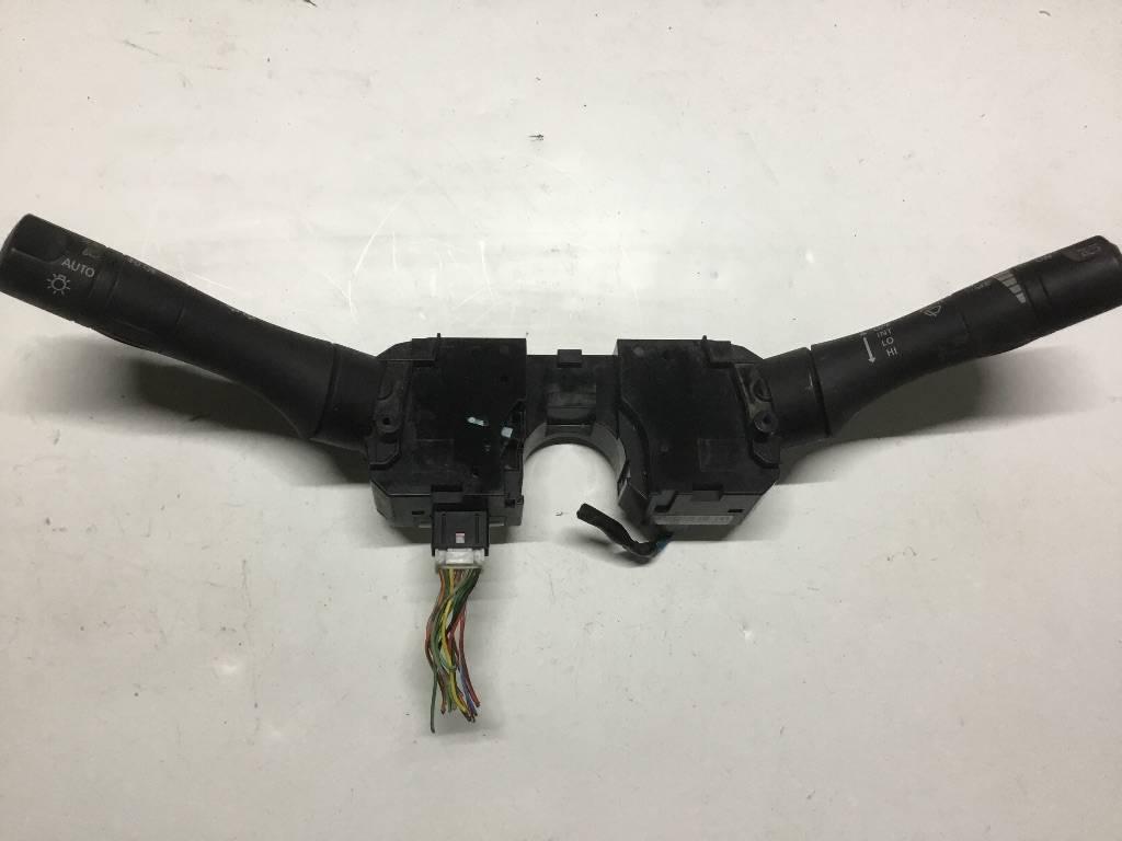 переключатель подрулевой (стрекоза) Renault Fluence 1 поколение 2009 - фото №1