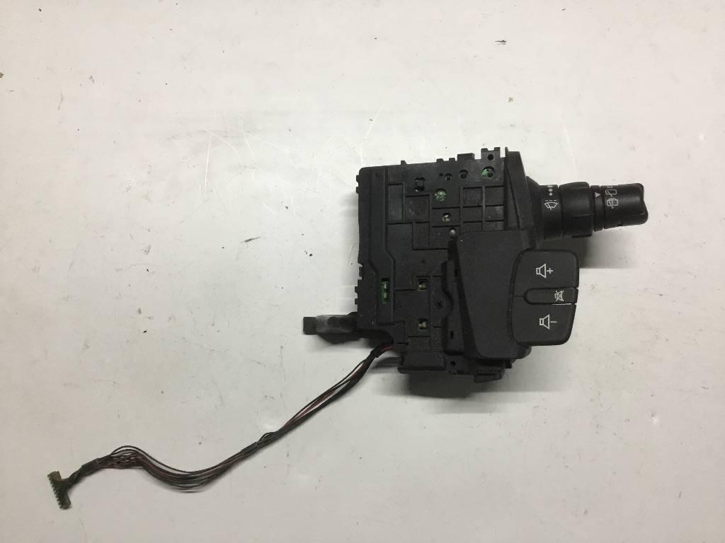 переключатель дворников Renault Scenic 2 поколение 2004 - фото №1