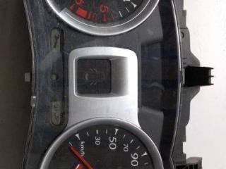 щиток приборов (приборная панель) Renault Clio 3 поколение [рестайлинг] 2009, 8201060299B