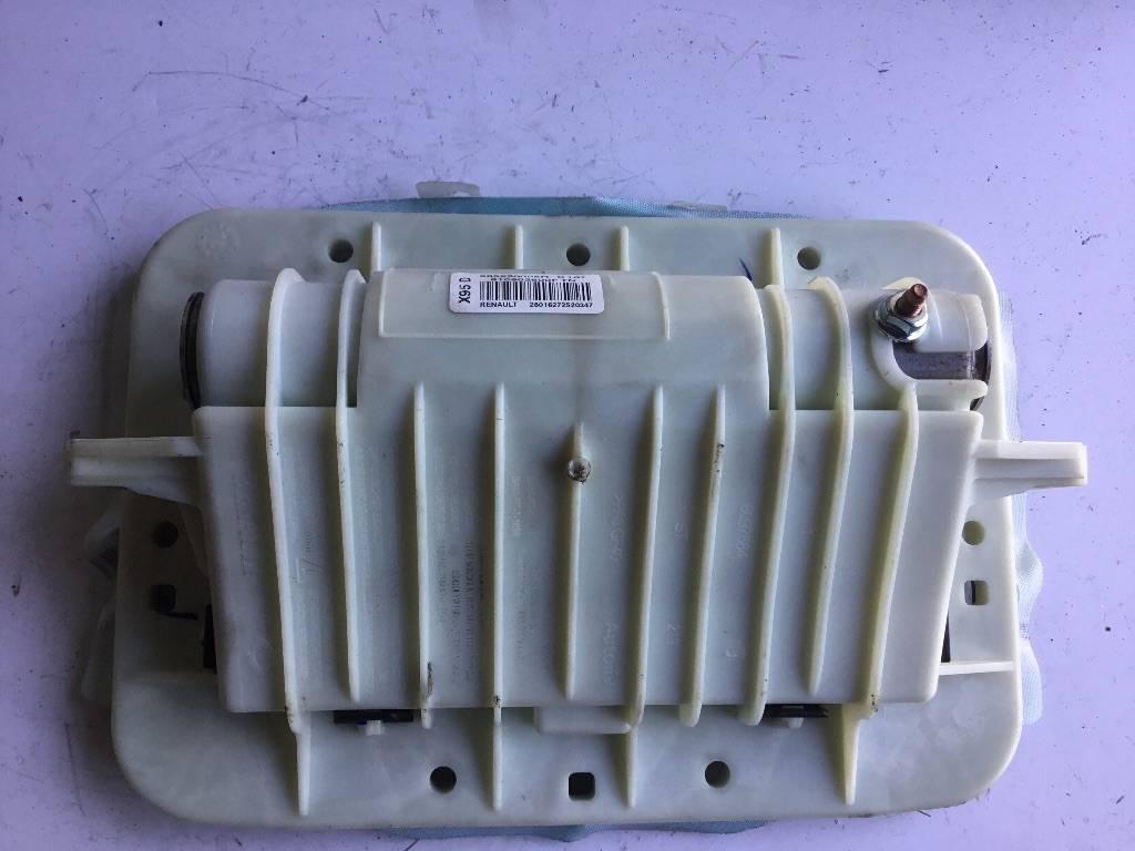 подушка безопасности пассажира Renault Fluence 1 поколение 2009, 985250006R - фото №1
