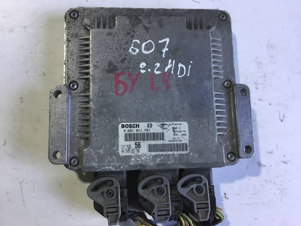 блок управления двигателем Peugeot 607 1 поколение 2002, 2.2 л., дизель, 0281011781 - фото №1