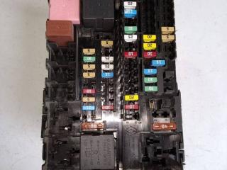 блок предохранителей Renault Laguna 3 поколение [рестайлинг] 2011, 8200393836D