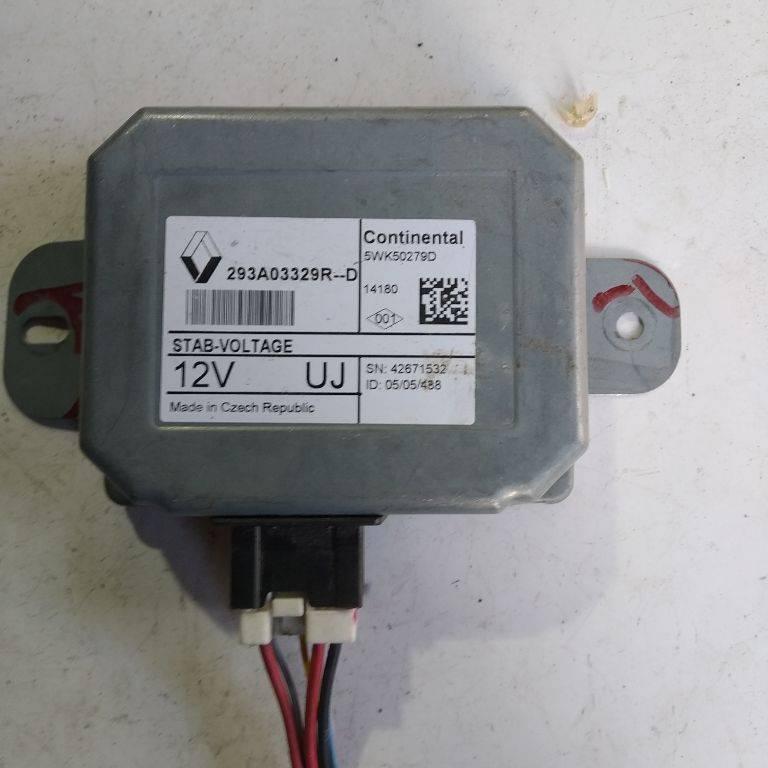 Блок стабилизации напряжения Renault Megane 3 поколение 2010, 293A03329R - фото №1