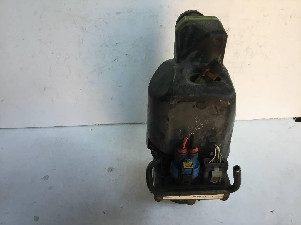 электрогидроусилитель руля Renault Laguna 3 поколение 2008, 491100023R - фото №1