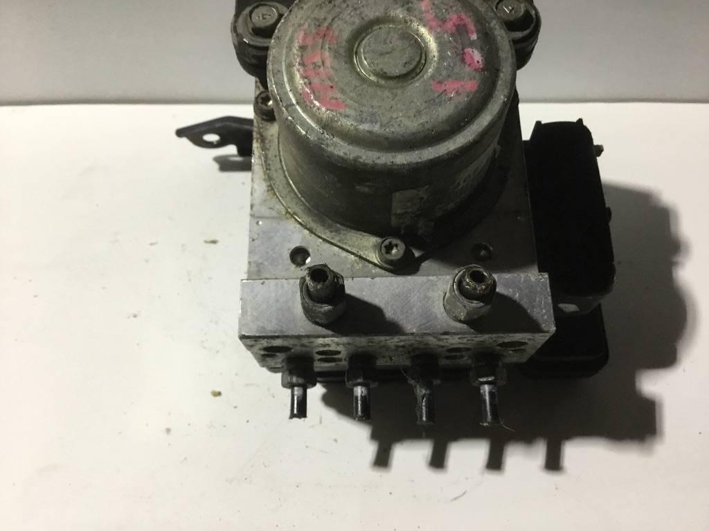 блок ABS Renault Koleos 1 поколение 2008, 820071849 - фото №1