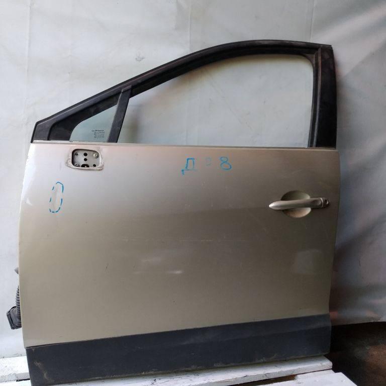 дверь передняя левая Renault Scenic 3 поколение 2010 - фото №1