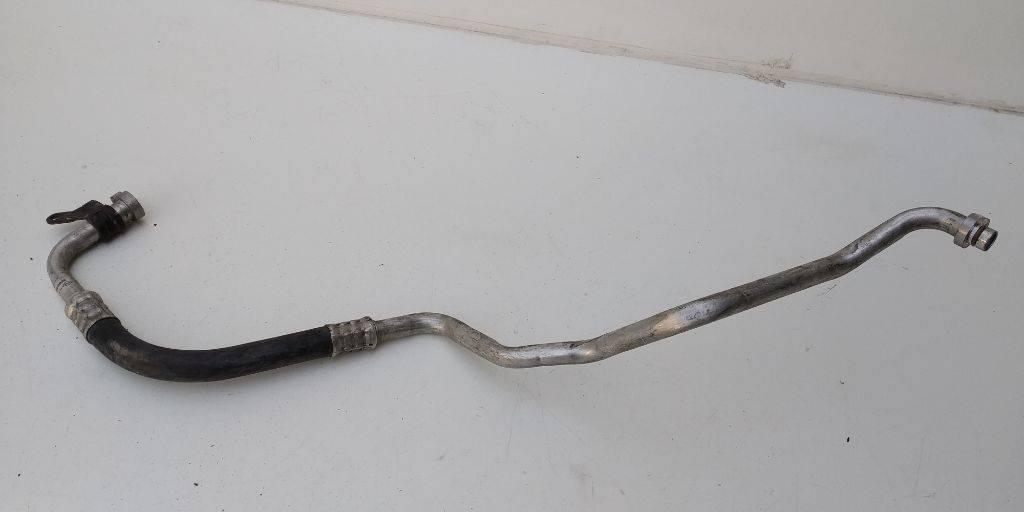 трубка кондиционера Renault Megane 3 поколение 2011, 924800026R - фото №1