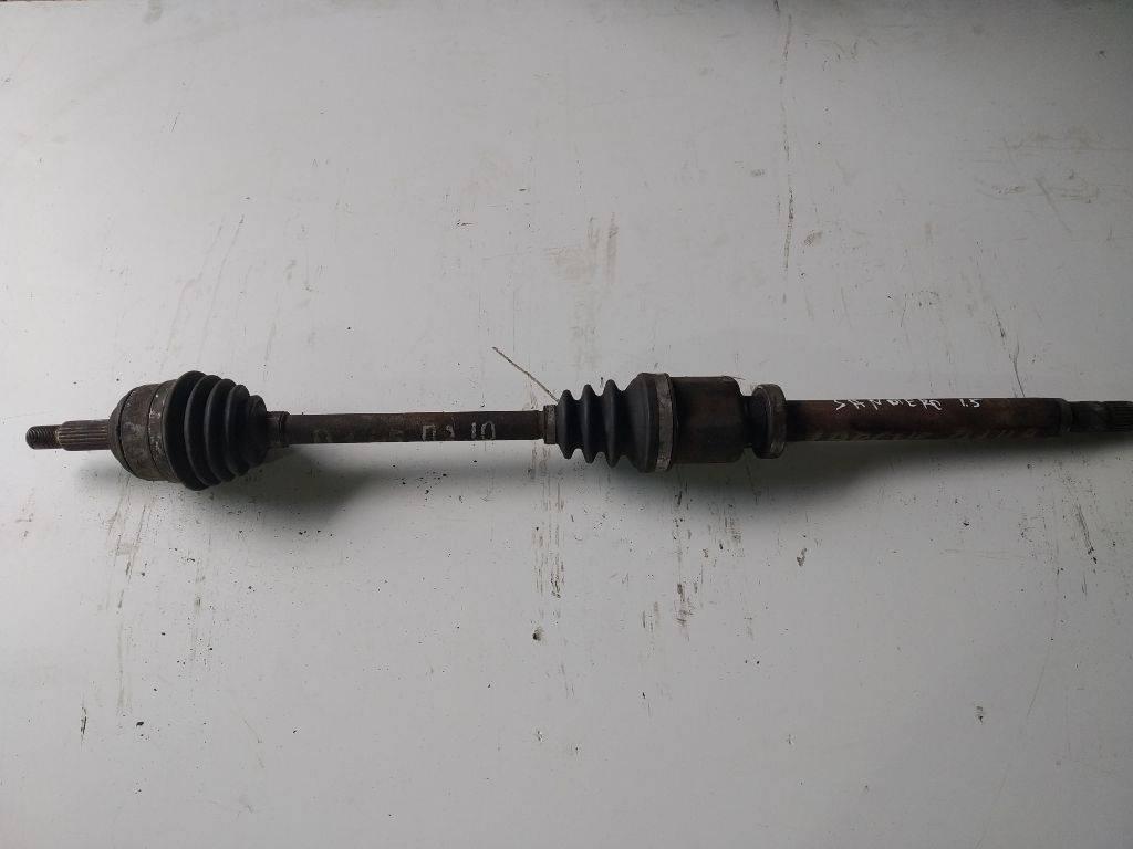 полуось передняя правая (приводной вал, ШРУС) Renault Sandero 1 поколение 2010, 1.5 л., дизель, 8200820344 - фото №1