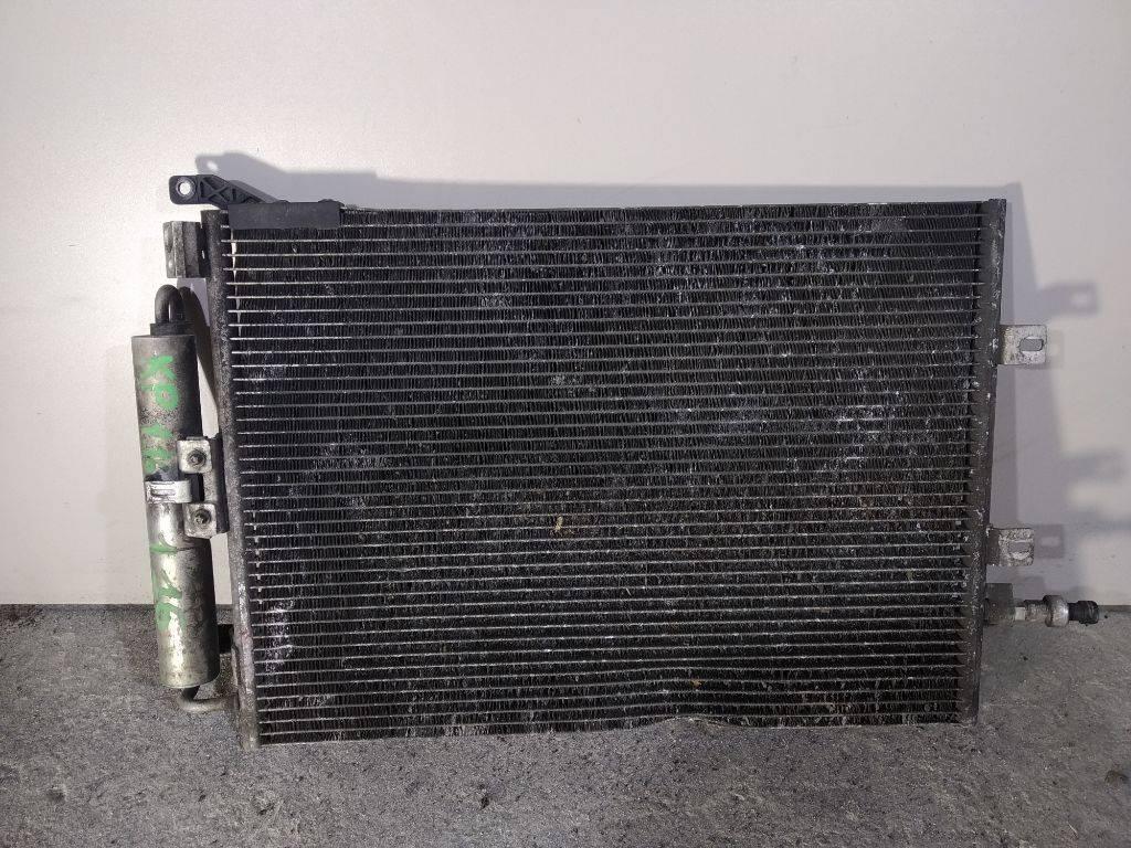 радиатор кондиционера Renault Clio 3 поколение 2008, 8200688392 - фото №1