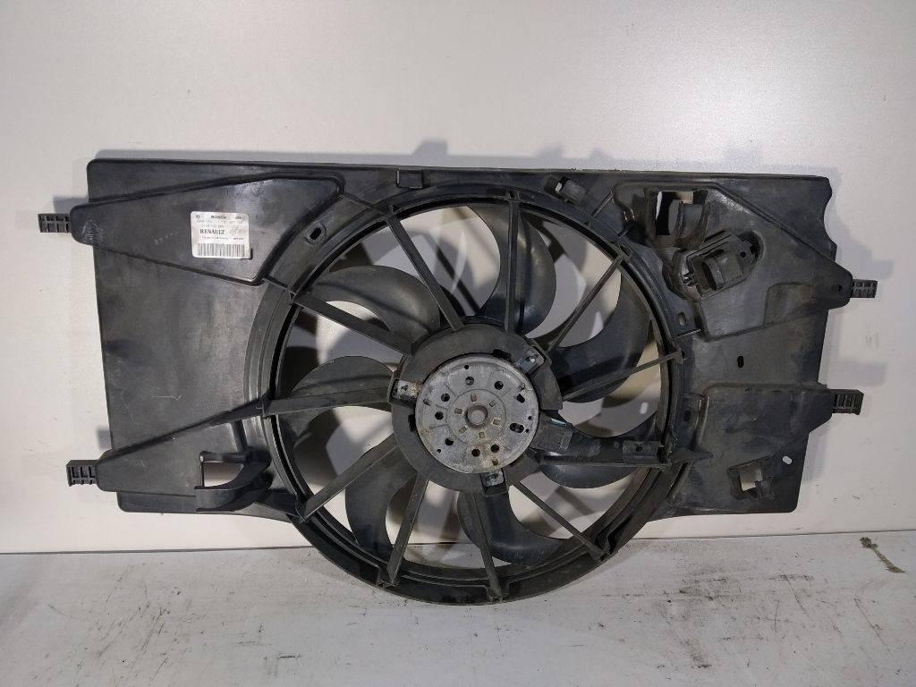 вентилятор радиатора Renault Laguna 3 поколение 2008, 1.5 л., дизель, 214810039R - фото №1