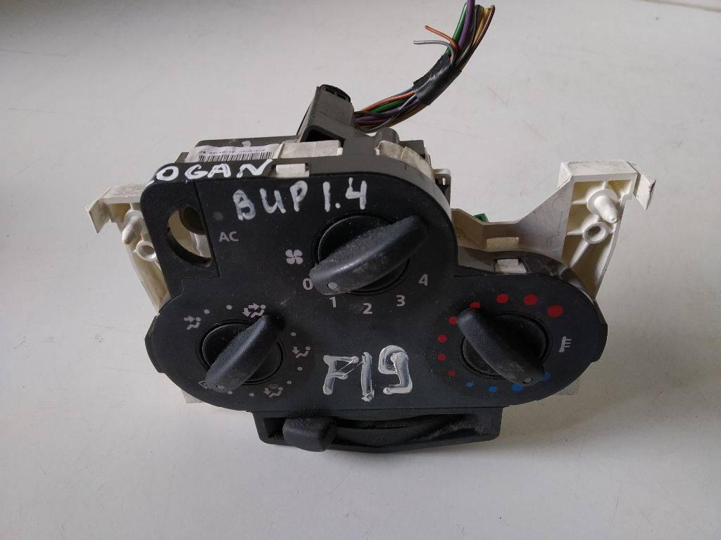 блок управления печки / климат-контроля Renault Logan 1 поколение 2006, 103319R - фото №1