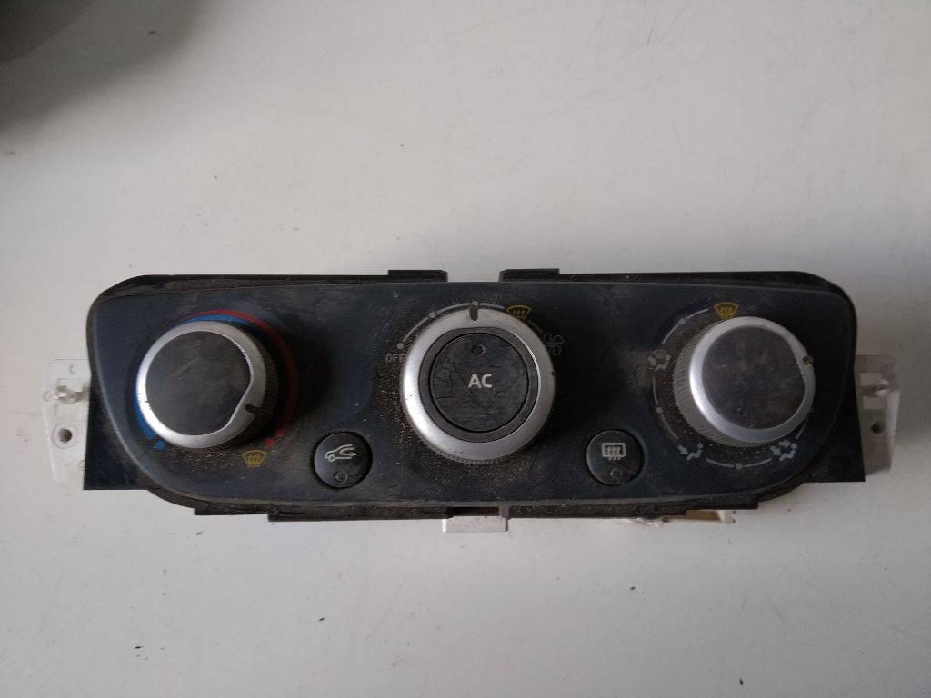 блок управления печки / климат-контроля Renault Scenic 3 поколение 2009, T1001786G - фото №1