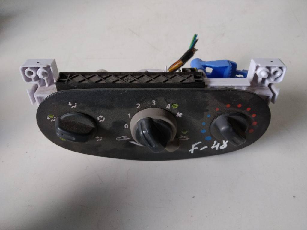 блок управления печки / климат-контроля Renault Sandero 1 поколение 2010, N106277P - фото №1