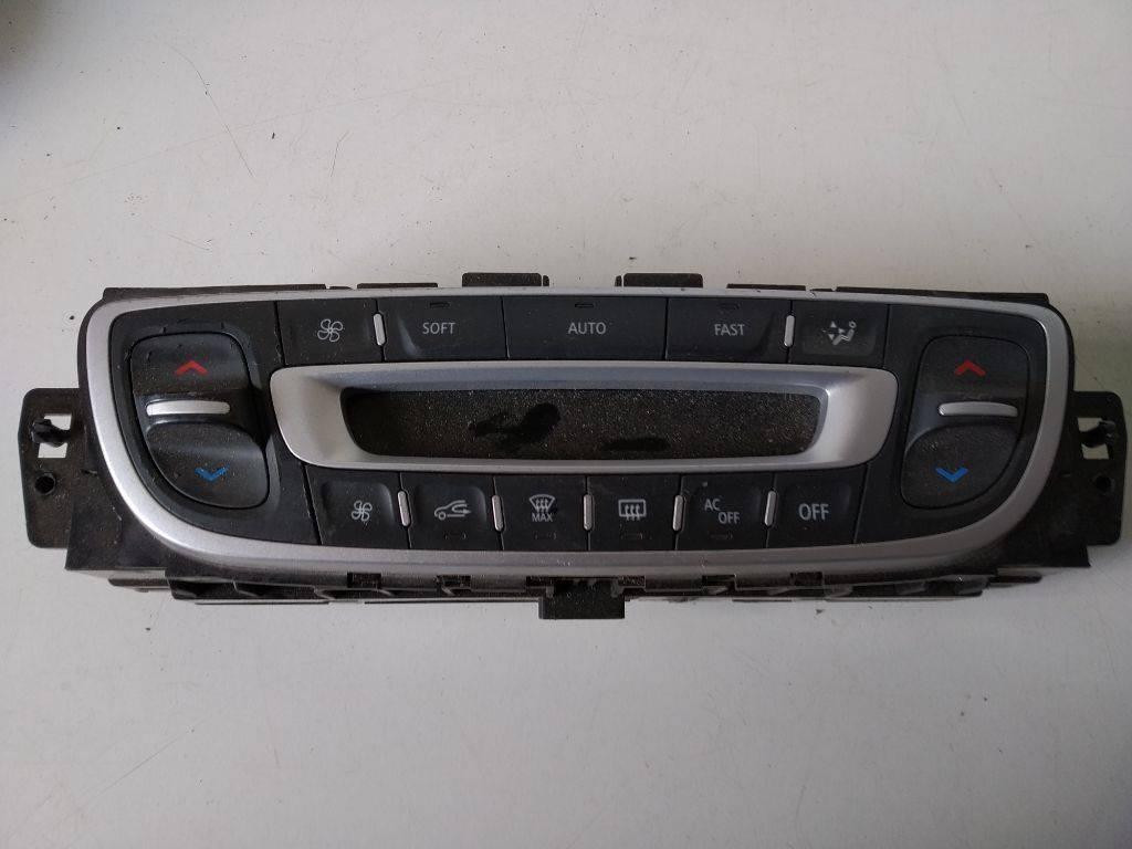 блок управления печки / климат-контроля Renault Megane 3 поколение 2010, 275100026R - фото №1