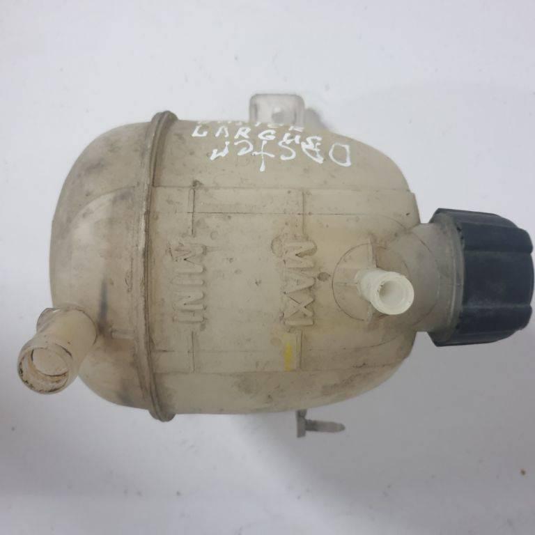 бачок расширительный Renault Duster 1 поколение 2010, 1.5 л., 8200766826 - фото №1