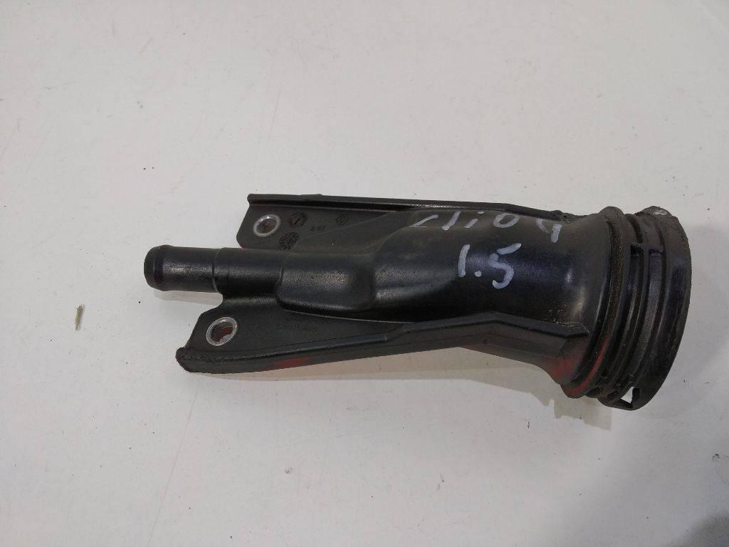 маслозаливная горловина Renault Clio 4 поколение 2012, 1.5 л., дизель, 8201155685 - фото №1