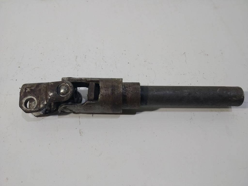 рулевой карданчик Peugeot 206 1 поколение 2000 - фото №1