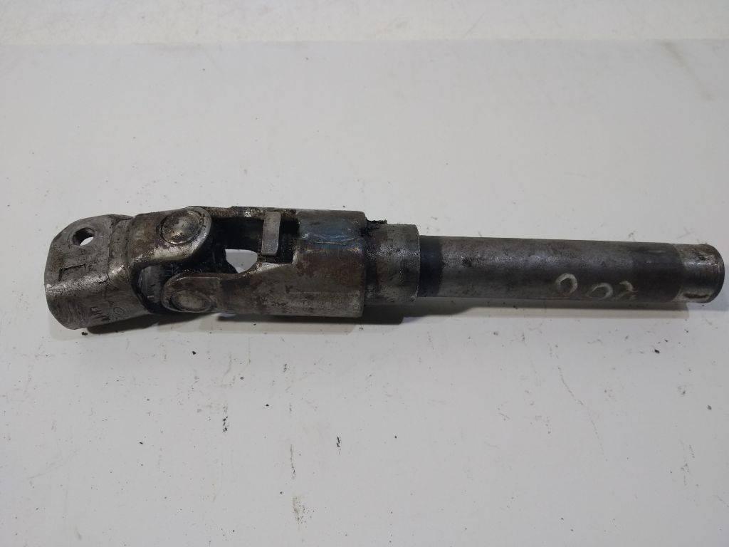 рулевой карданчик Peugeot 206 1 поколение 2000 - фото №1