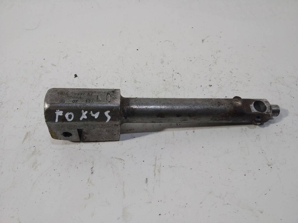 рулевой карданчик Ford Focus 1 поколение 2000, 98AG3N997 - фото №1