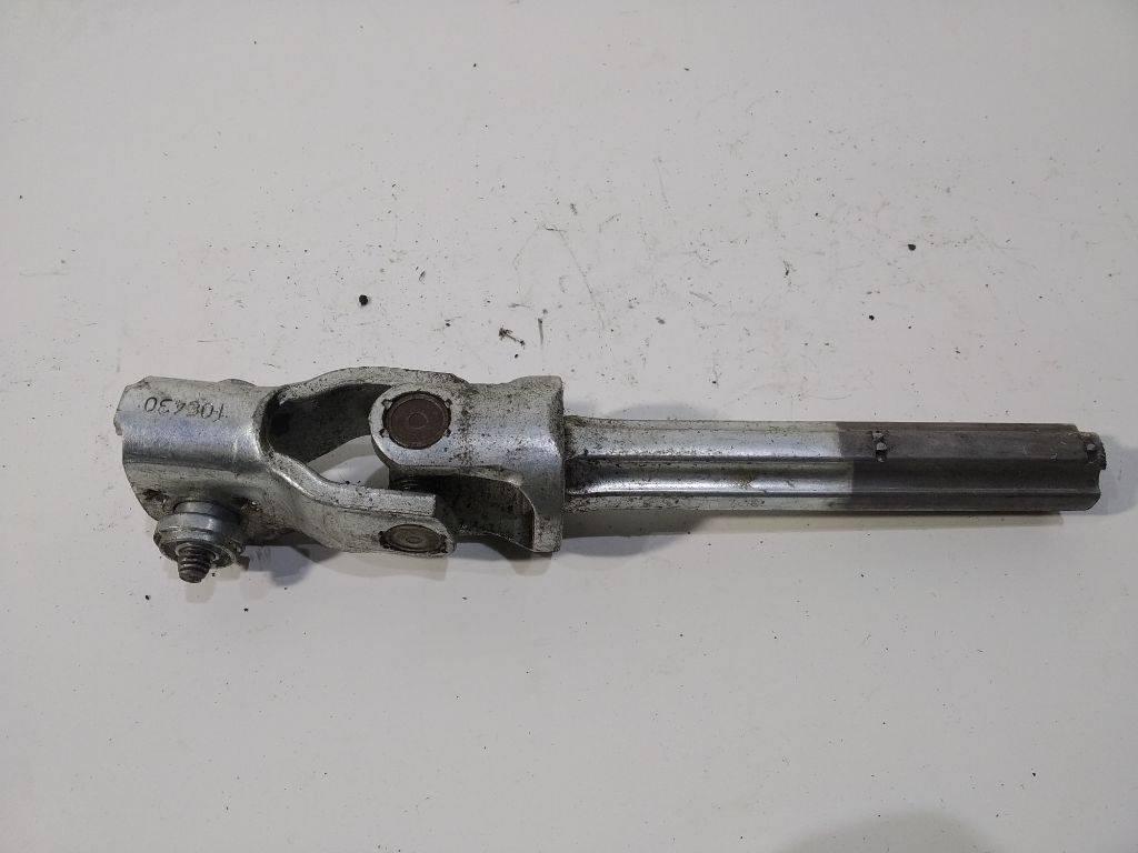 рулевой карданчик Renault Megane 2 поколение 2004 - фото №1