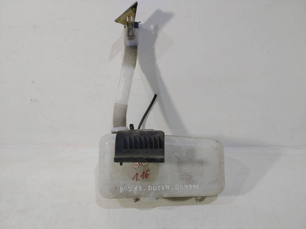 бачок омывателя Citroen Jumper 2 поколение 2007 - фото №1