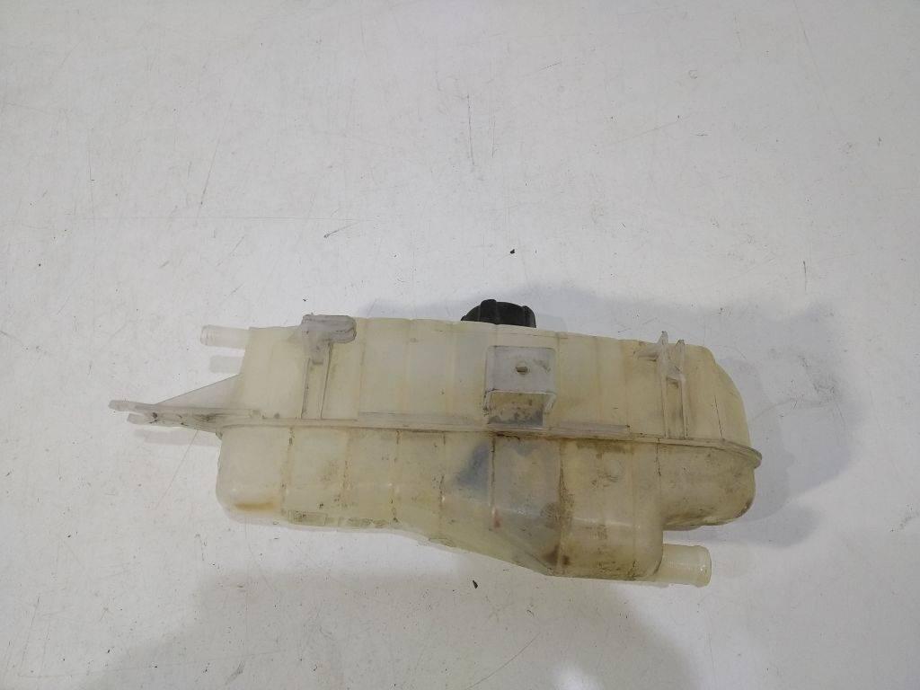 бачок расширительный Renault Modus 1 поколение 2005, 8200149742 - фото №1