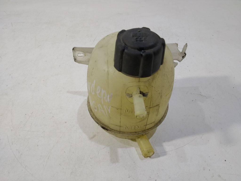 бачок расширительный Renault Duster 1 поколение 2014, 7700836316 - фото №1
