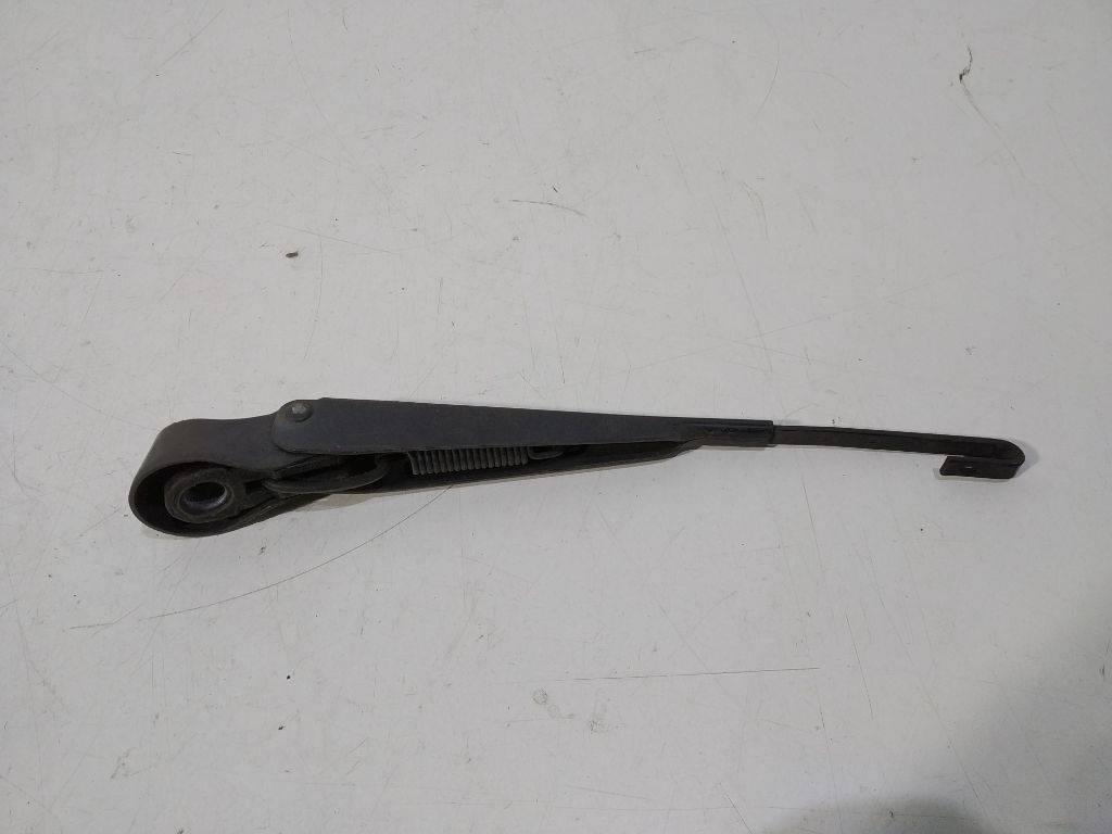 щеткодержатель задний Ford Fusion 1 поколение 2003, 2S61-17406 - фото №1