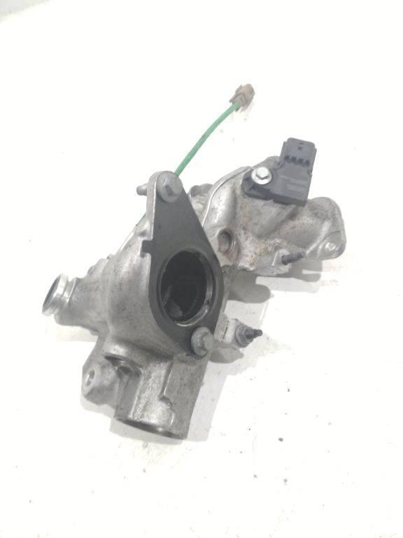 коллектор впускной Renault Captur 1 поколение 2016, 1.5 л., дизель, 147173974R - фото №1