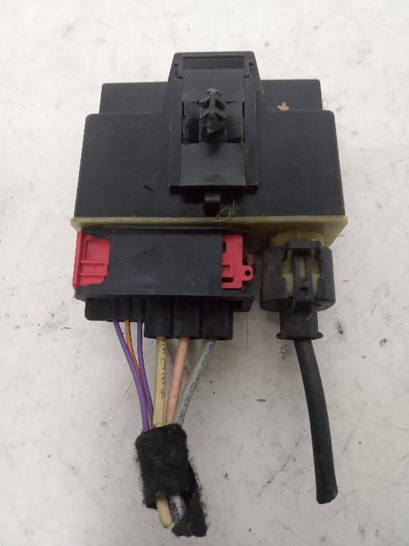 блок управления (другие) Peugeot 308 T7 2009, 9662670880 - фото №1